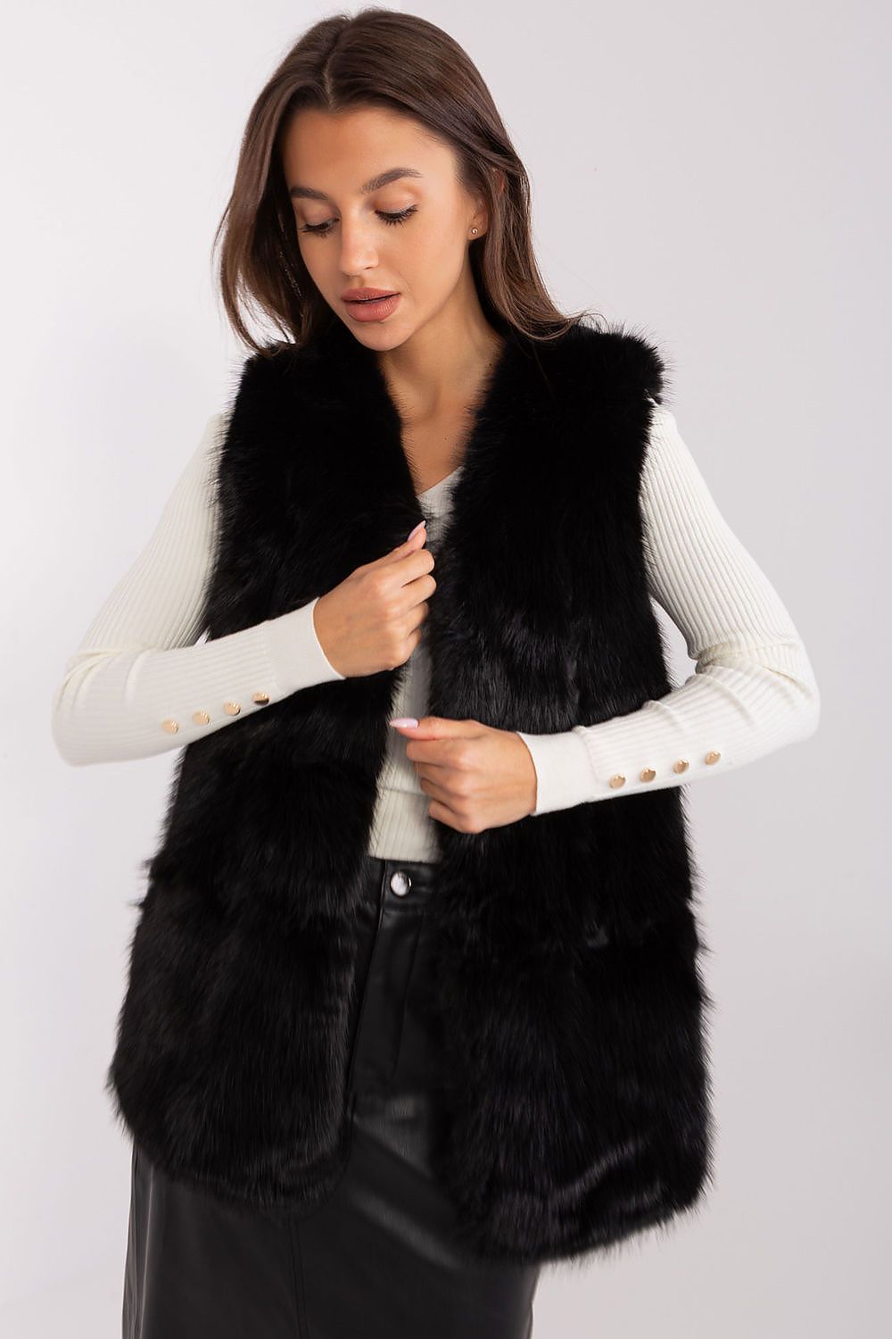 vest model 186708 AT