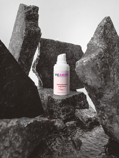 Brightening eye cream