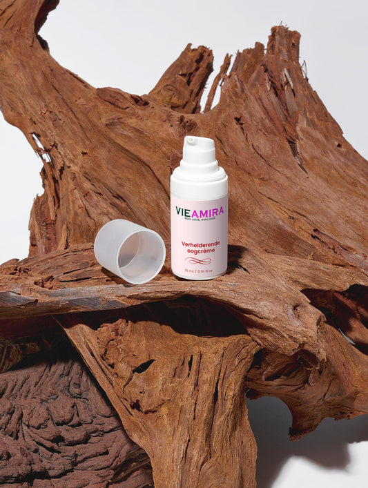 Brightening eye cream