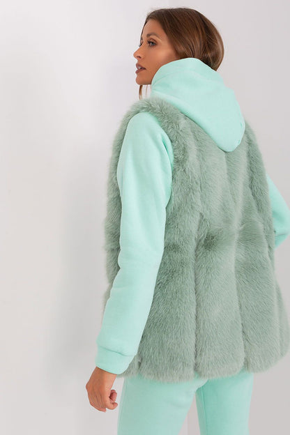  vest model 187600 AT 