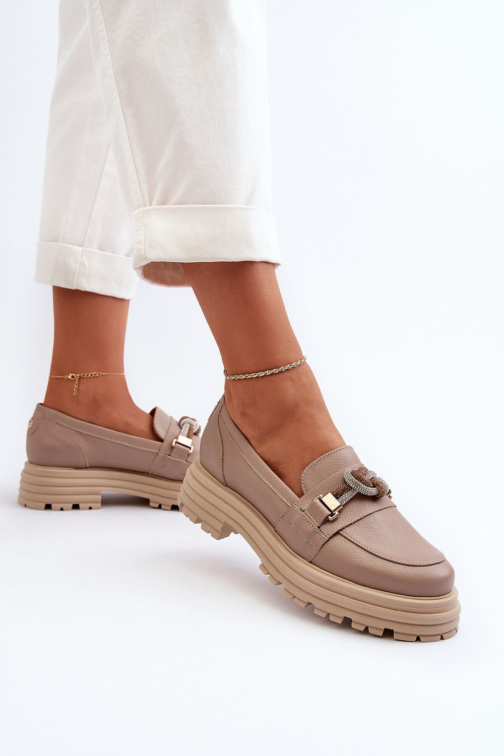  Moccassins model 195257 Step in style 