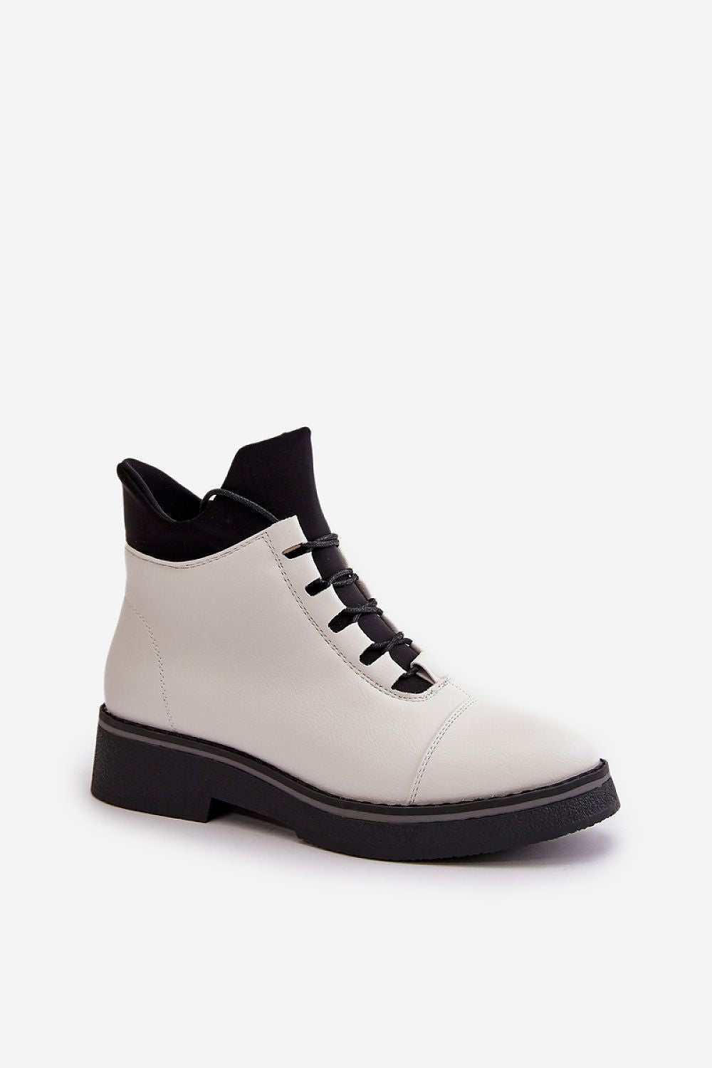  Laarsjes model 199304 Step in style 