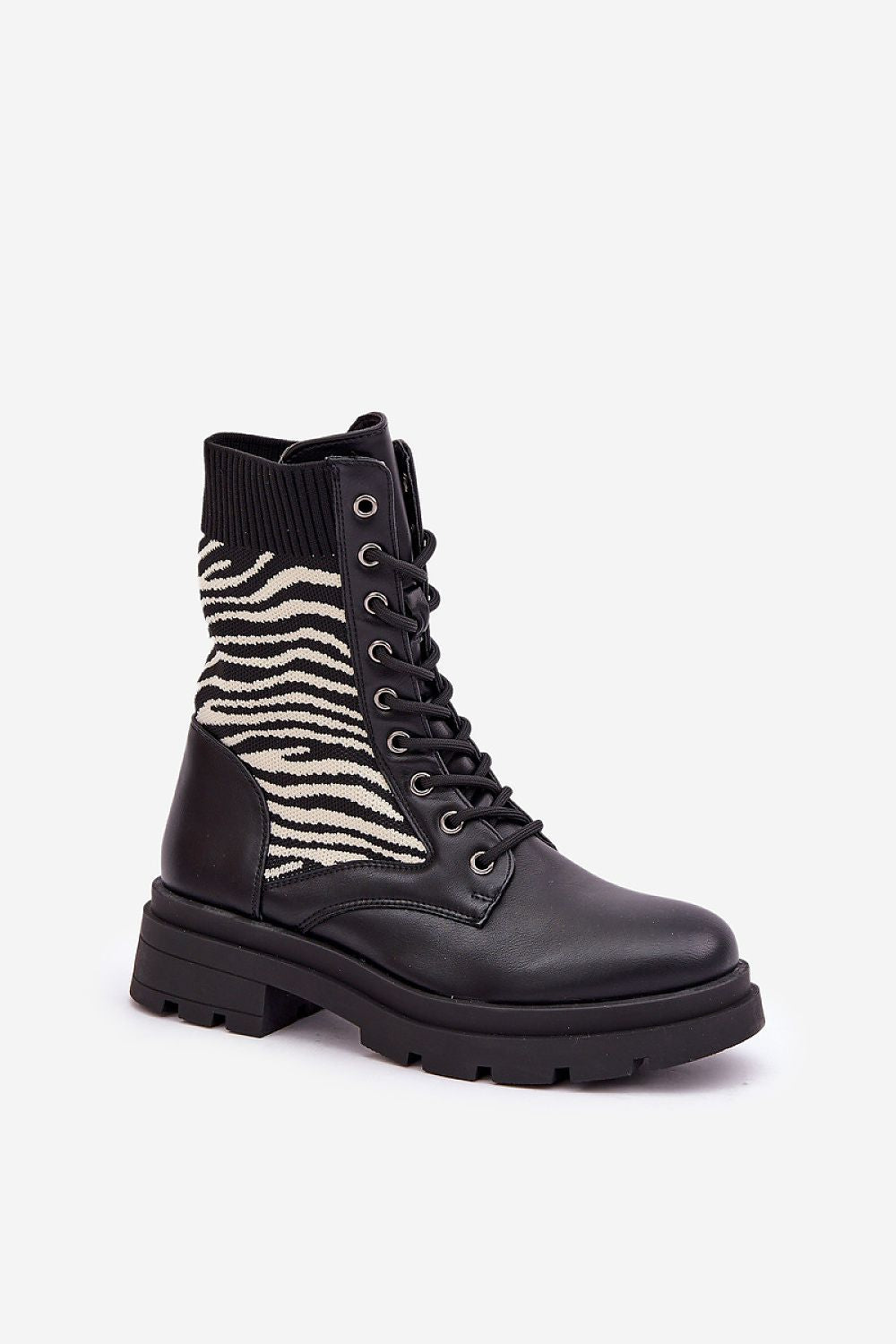  Laarsjes model 204670 Step in style 