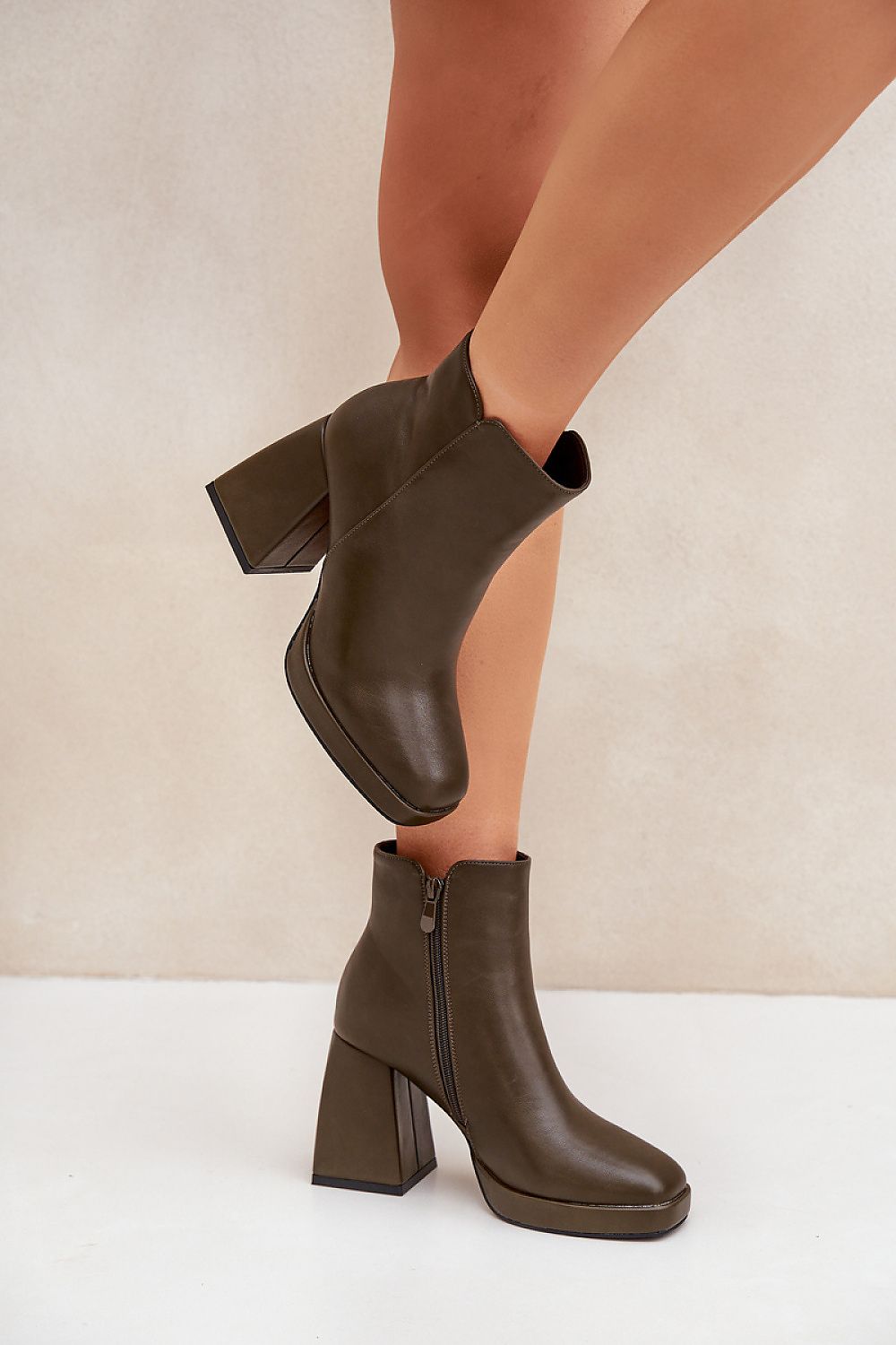  Laarsjes met hoge hak model 204677 Step in style 