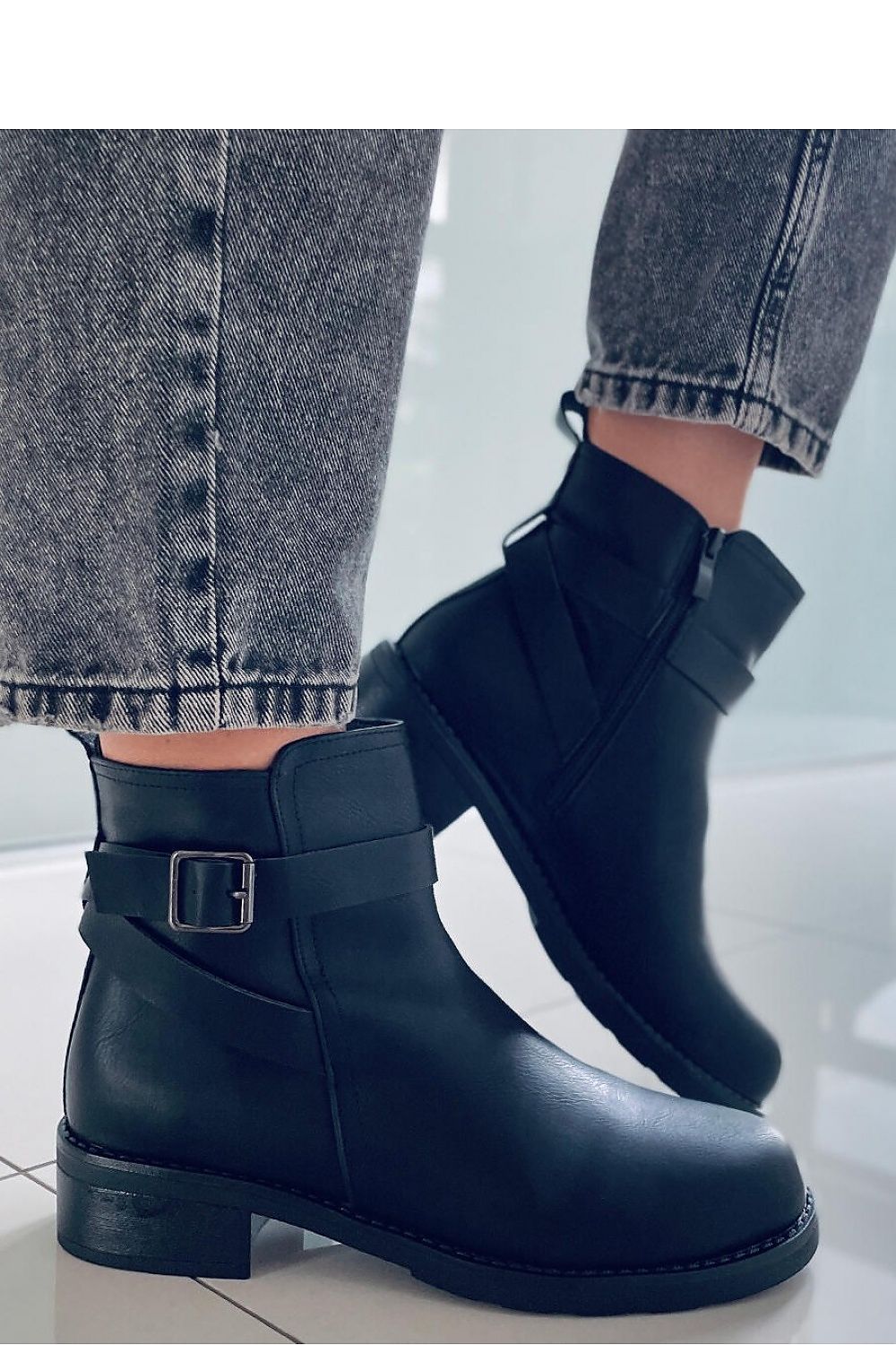  Chelsea boots model 172855 Inello 